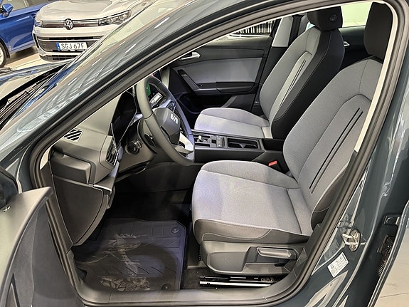 Seat Leon 12 of 24