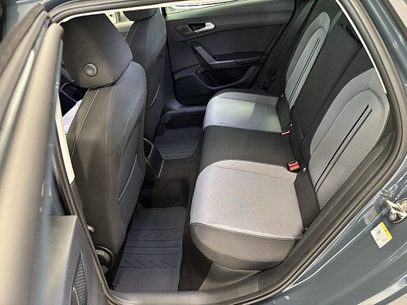 Seat Leon 9 of 24