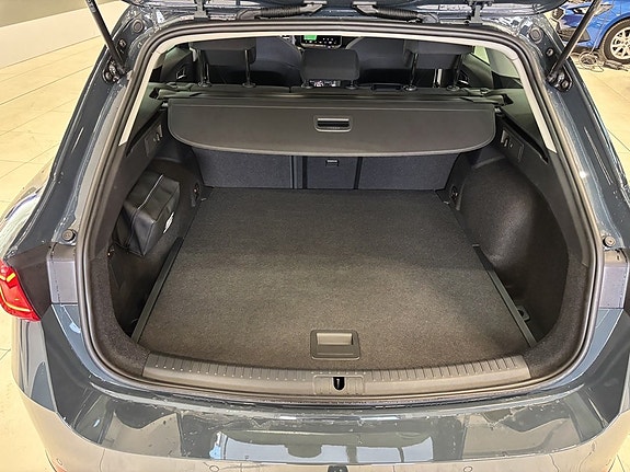 Seat Leon 6 of 24