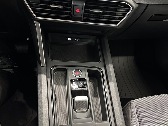 Seat Leon 22 of 24