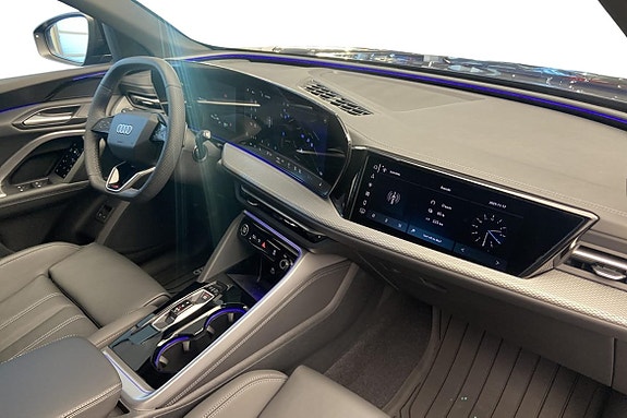 Audi Q5 12 of 14