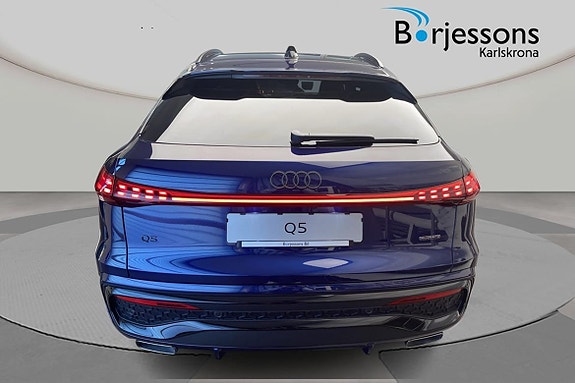 Audi Q5 5 of 5