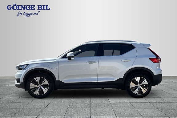 Volvo XC40 5 of 5