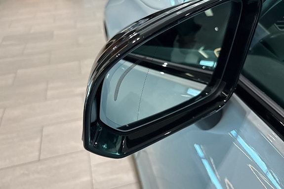 Volvo V60 15 of 30