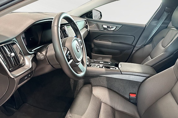 Volvo V60 6 of 30