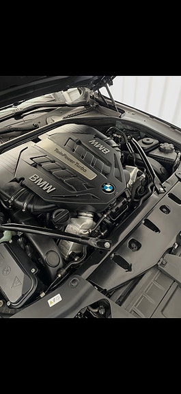 BMW 650i 3 of 3