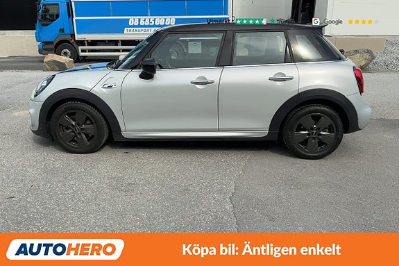 MINI Cooper S 2 of 5