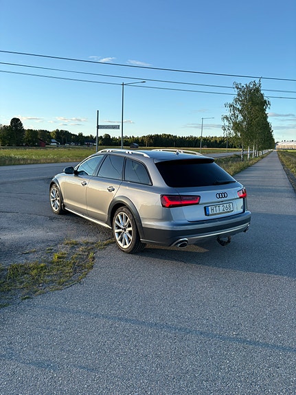 Audi A6 allroad 3 of 5