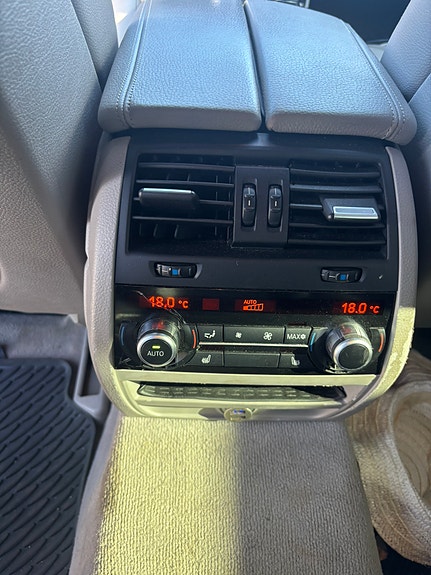 BMW 525d 12 of 13