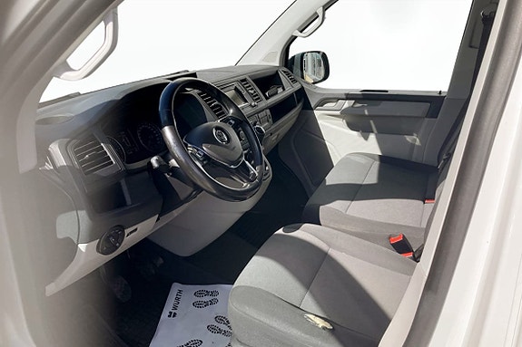 Volkswagen Transporter 7 of 10