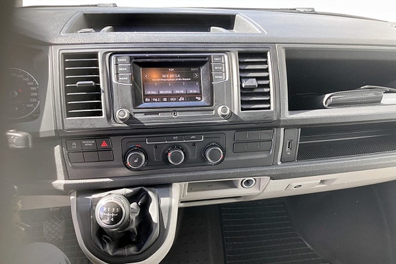 Volkswagen Transporter 8 of 10