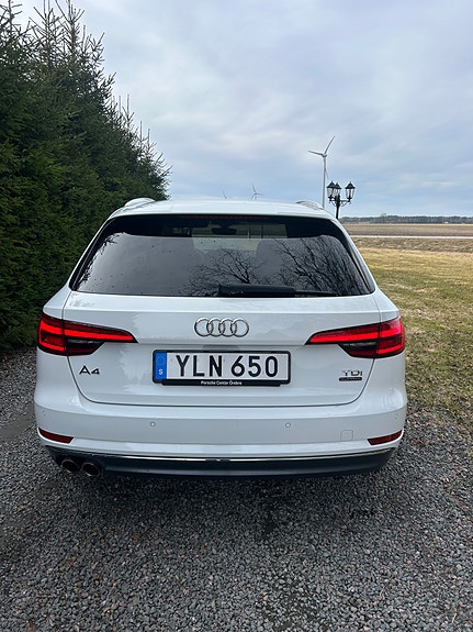 Audi A4 5 of 7