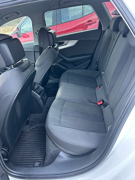 Audi A4 7 of 7