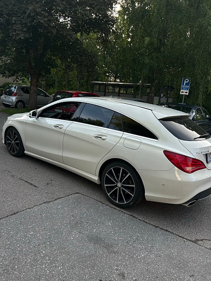Mercedes-Benz CLA220 d 7 of 10