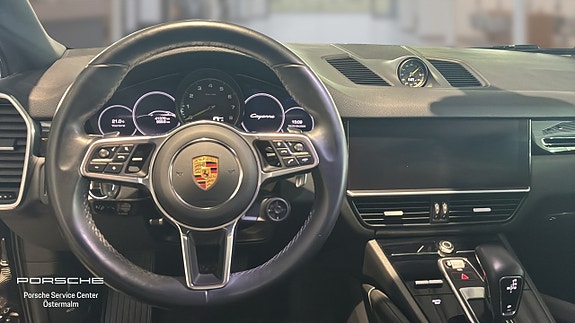 Porsche Cayenne 11 of 11
