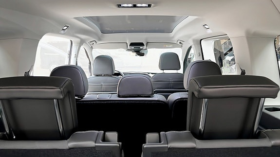 Volkswagen Caddy Maxi 18 of 21