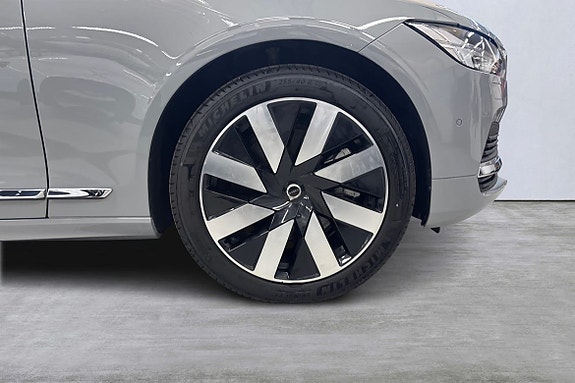 Volvo V90 14 of 22