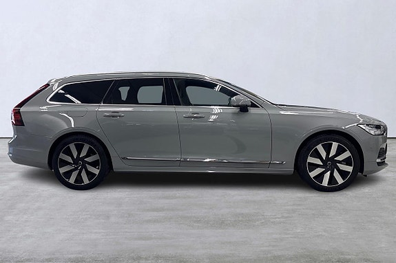 Volvo V90 3 of 22
