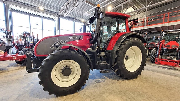 Valtra T202 Direct / Frontlyft / 3724 timmar 2 of 5