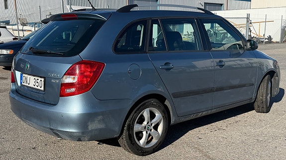 Skoda Fabia 3 of 6