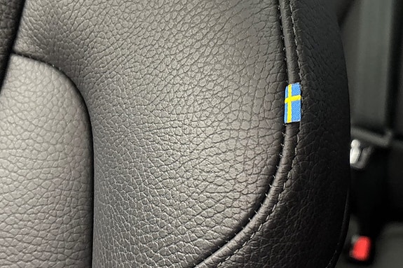 Volvo XC60 14 of 24