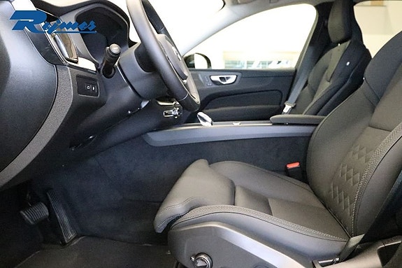 Volvo XC60 6 of 18