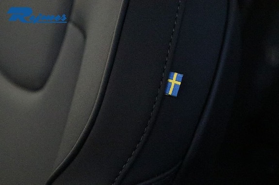 Volvo XC60 14 of 18