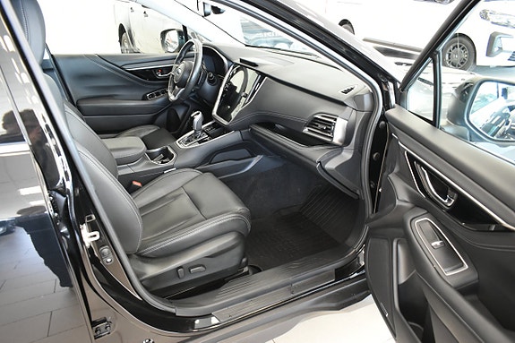 Subaru Outback 7 of 22