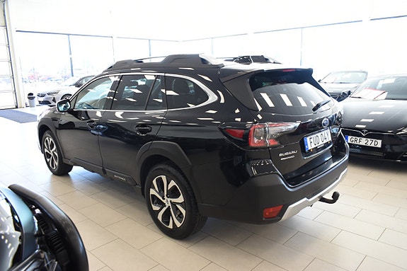 Subaru Outback 6 of 22