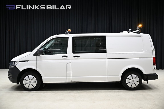 Volkswagen Transporter 3 of 5