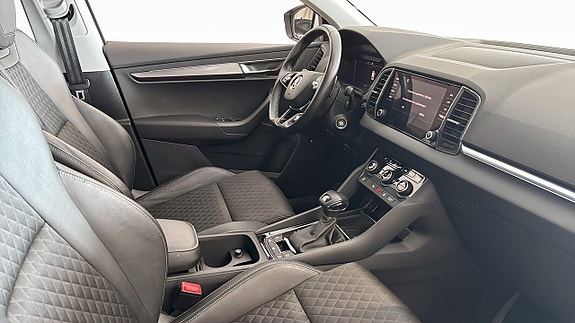 Skoda Karoq 3 of 9