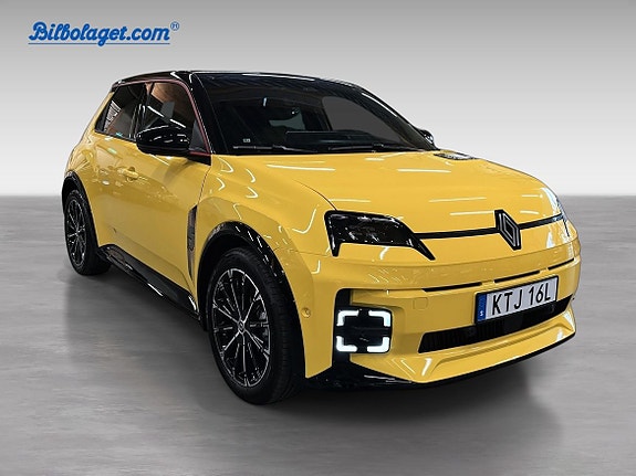 Renault 5 E-Tech 4 of 15