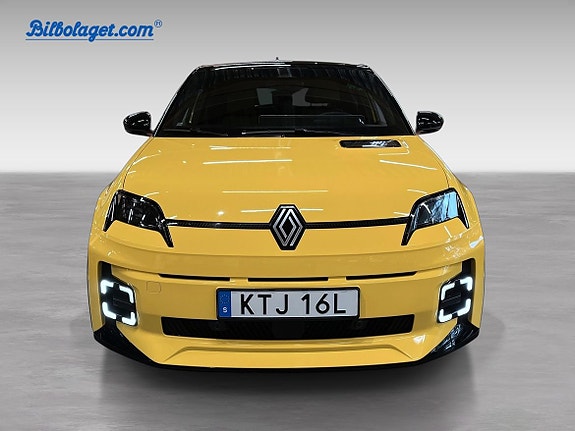 Renault 5 E-Tech 3 of 15