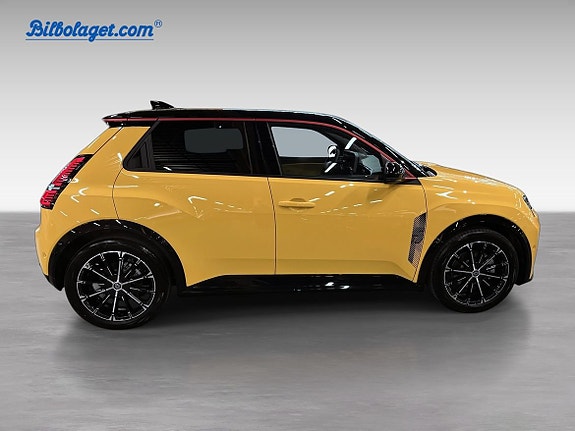 Renault 5 E-Tech 5 of 15