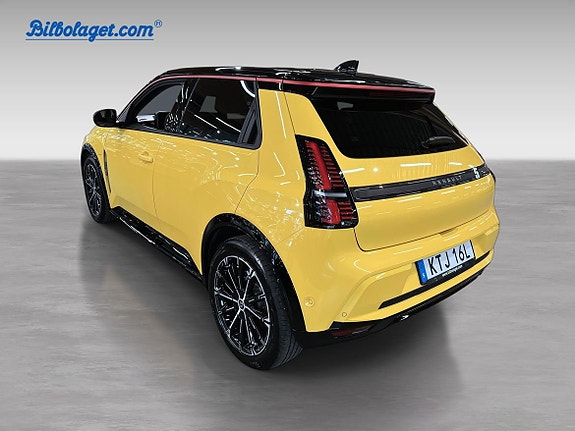 Renault 5 E-Tech 8 of 15