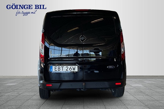 Ford Transit Connect 5 of 5