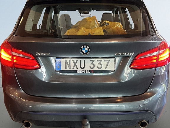 BMW 220d 12 of 20