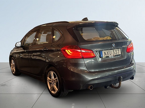 BMW 220d 5 of 5