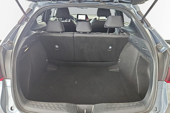 Toyota C-HR 14 of 15