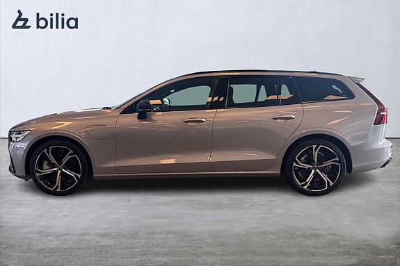 Volvo V60 3 of 24