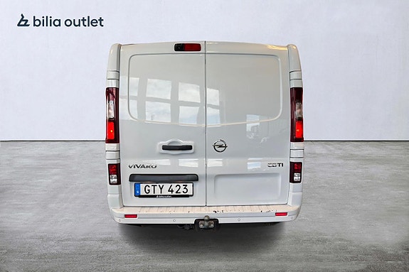 Opel Vivaro 5 of 5