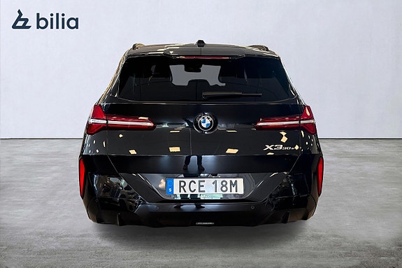BMW X3 4 of 5