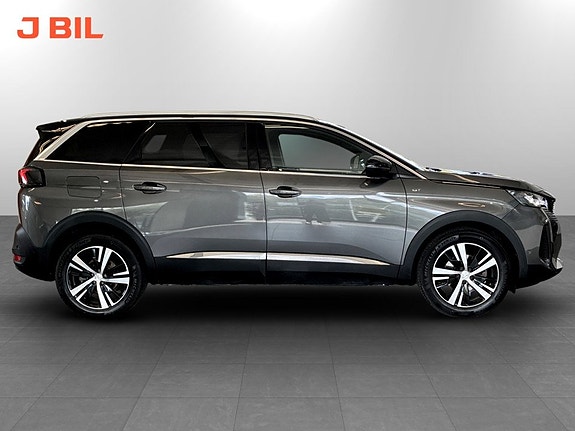 Peugeot 5008 16 of 19