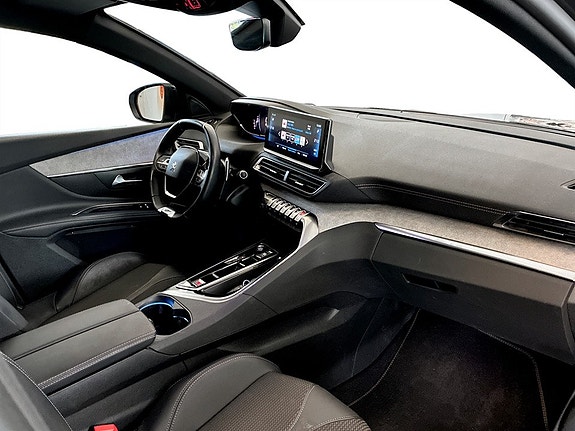 Peugeot 5008 13 of 19