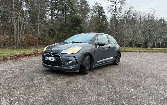Citroen C3 2 of 3