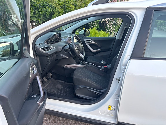 Peugeot 2008 5 of 5