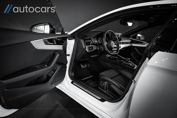 Audi A5 17 of 30