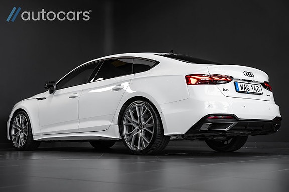 Audi A5 4 of 30