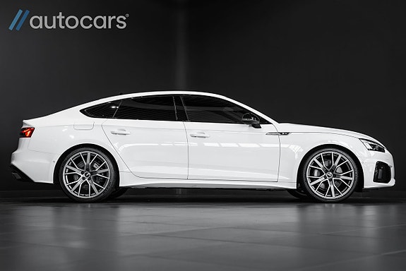 Audi A5 2 of 30