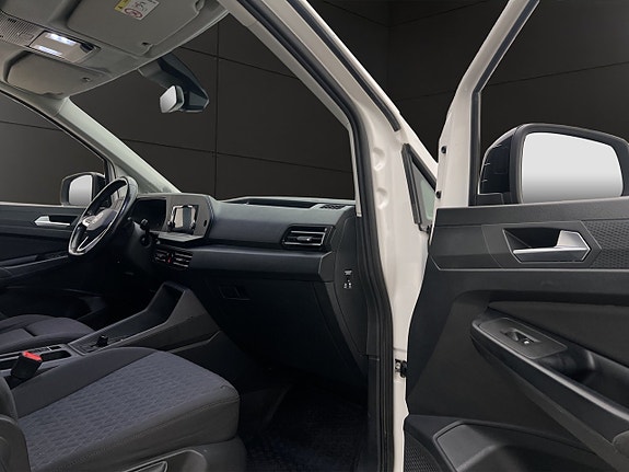 Volkswagen Caddy 27 of 30